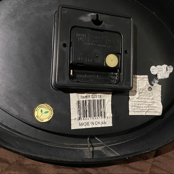 VINTAGE 1989 Cheval Noir Wine Clock NICE!! - Picture 4 of 11